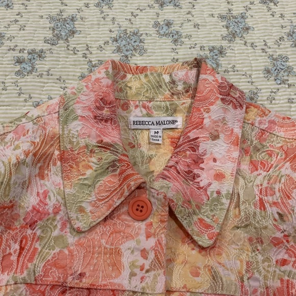 Rebecca Malone Women’s Jacket Size M Like NEW 3/4 Sleeve Pastel colors Button up - Picture 2 of 8